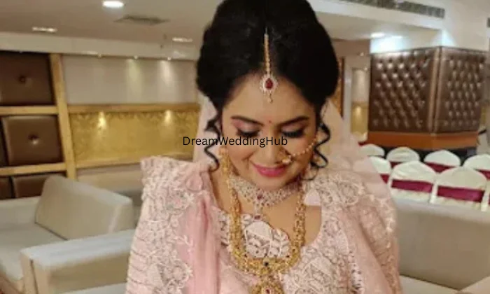 Saraswathi Makeup Mantra